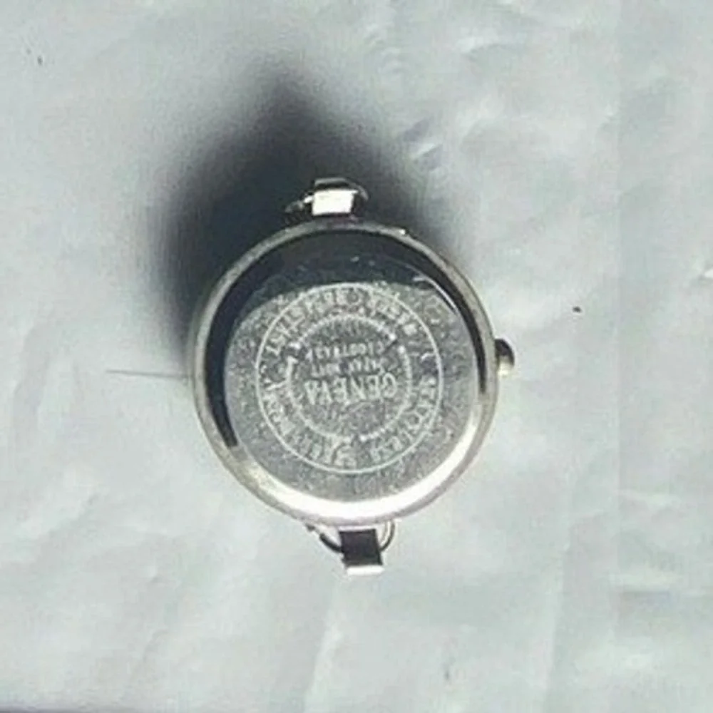 Geneva‎ Womens Analog Quartz Watch Silver Tone Round Case White Dial